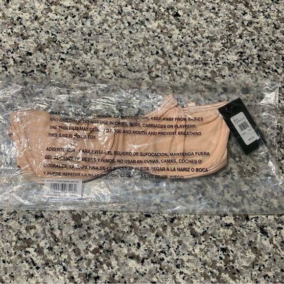 Frederick's of Hollywood Bra 32DD - Picture 4 of 6